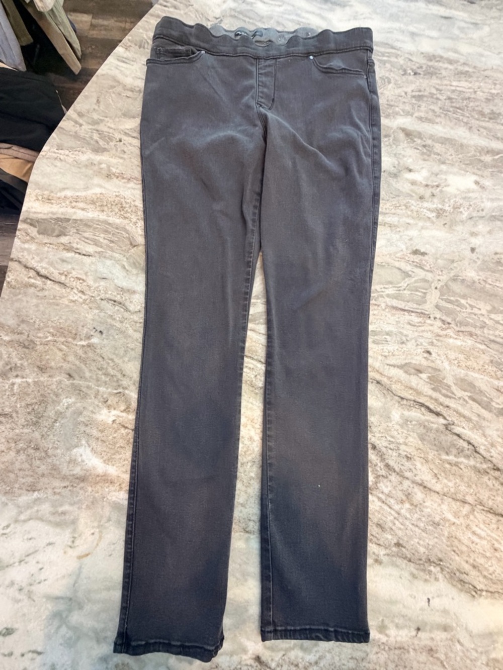 Lee Platinum Label 16M Pull On Jeans Gray Straight Leg Stretch Comfort Waist